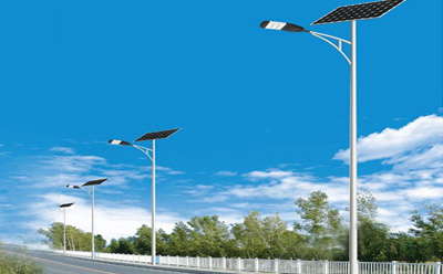 农村道路装凉州太阳能路灯选多大瓦数实测